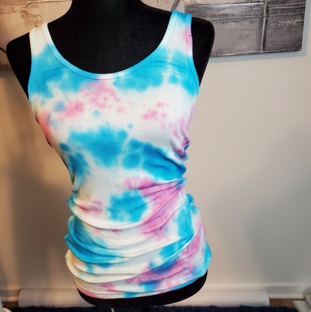 ❤NWOT 3 for $25 Brand new tie dye tank top